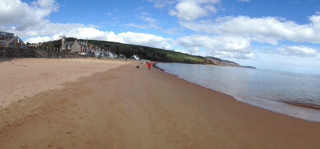 Once returned to the ocean and keen on further walking, the 7-mile beach awaits...